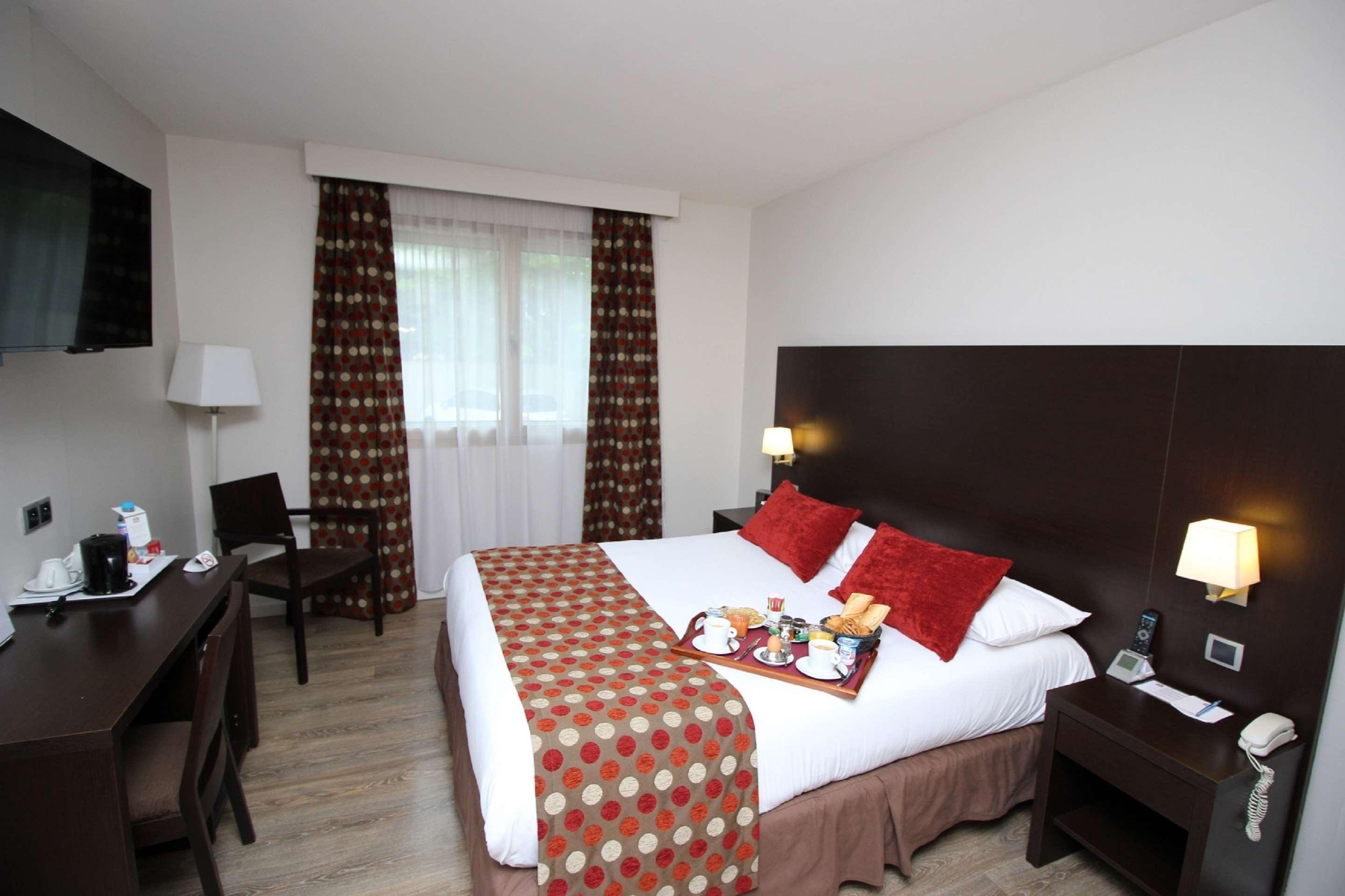 Best Western Hotel Des Barolles - Lyon Sud Brignais Exteriör bild