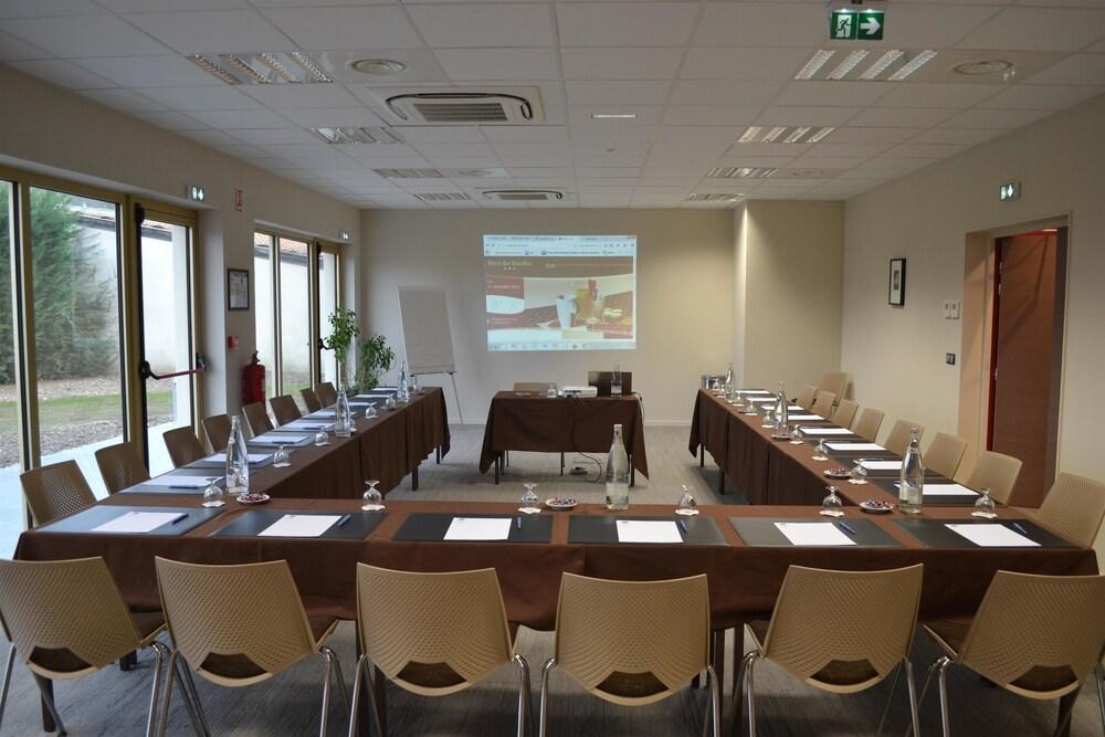 Best Western Hotel Des Barolles - Lyon Sud Brignais Exteriör bild