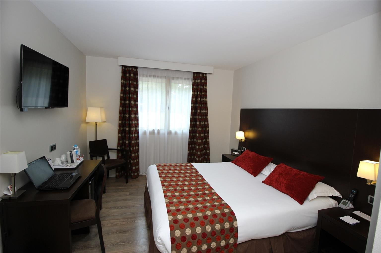 Best Western Hotel Des Barolles - Lyon Sud Brignais Exteriör bild